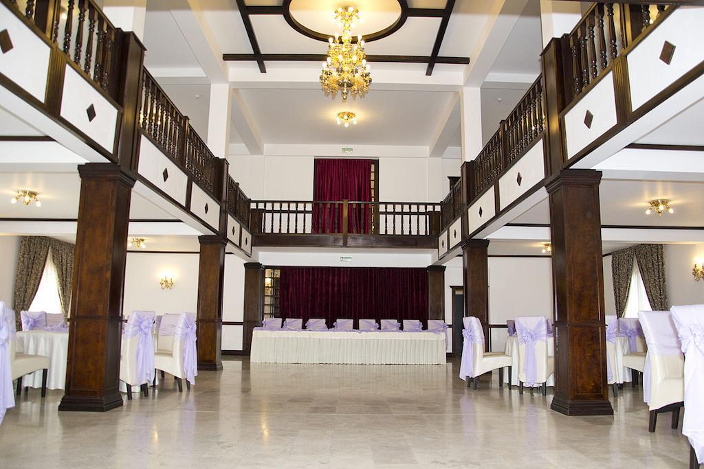 Hanul Domnesc Otel Braşov Dış mekan fotoğraf